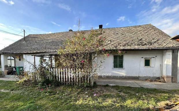 Iregszemcsei 74 nm-es h�z elad�