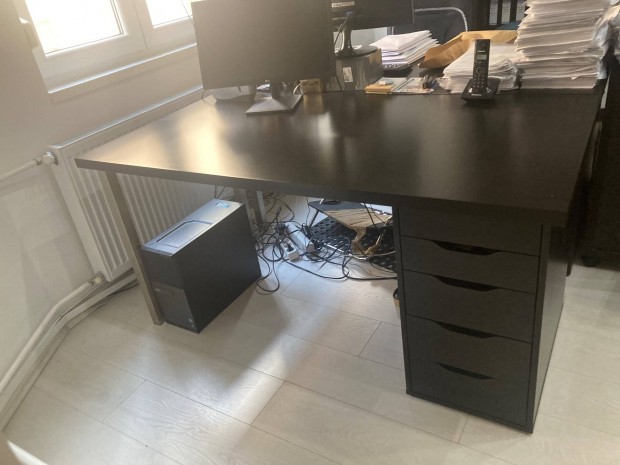 rasztal IKEA 150*75