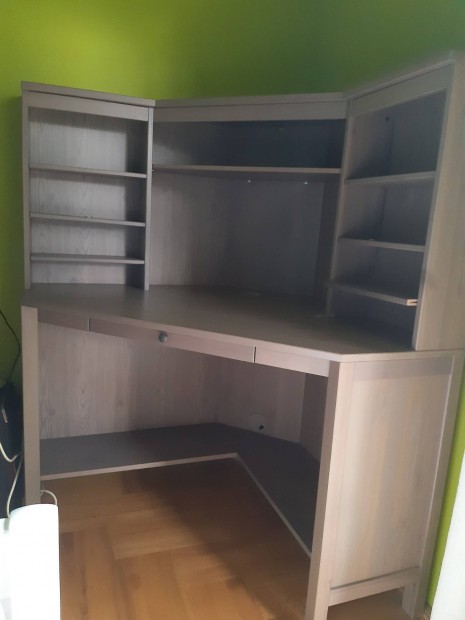 Irasztal, IKEA_ Hemnes