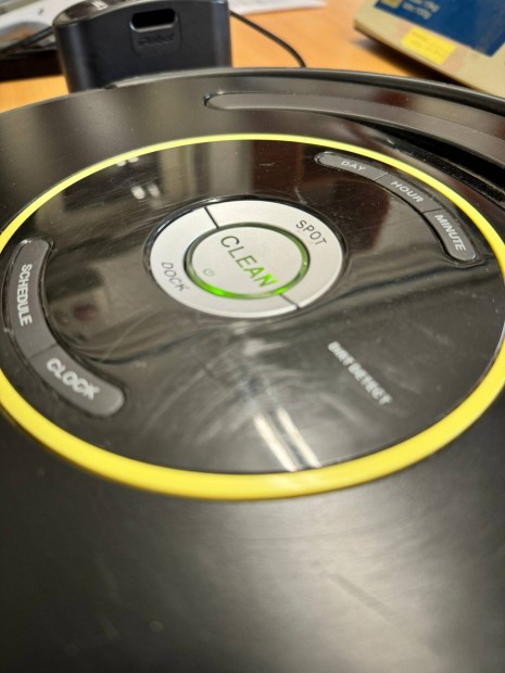 Irobot Roomba 650 robotporszv