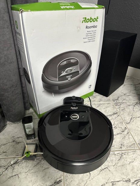 Irobot Roomba i7 robotporszv