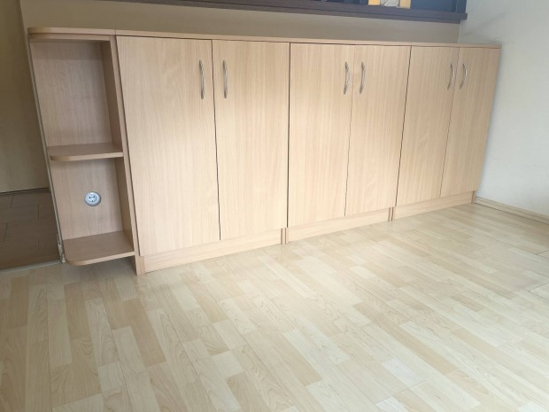 Irodai b�kk szekr�nyek