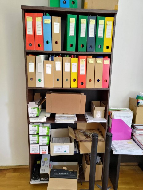 Irodai polcos irattartó/könyvespolc
