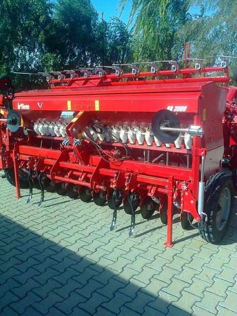 Irtem-3000 új gabona vetőgép készletről !