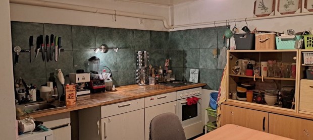 Isaszegi elad� 85 nm-es h�z