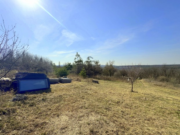 Isaszegi elad� telek