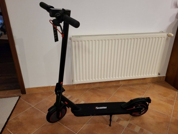 Iscooter elektromos roller