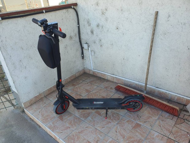 Iscooter i9 elektromos roller szinte j, hibtlan llapotban!