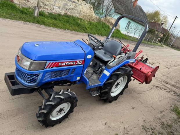 Iseki Blue Hunter 20 traktor