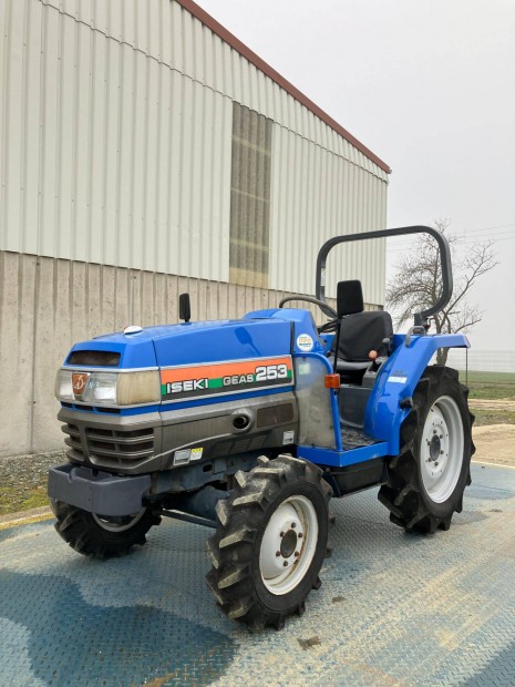 Iseki Geas TG 253 kistraktor traktor john deere kubota yanmar agt