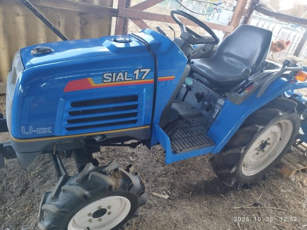 Iseki Sial 17 traktor