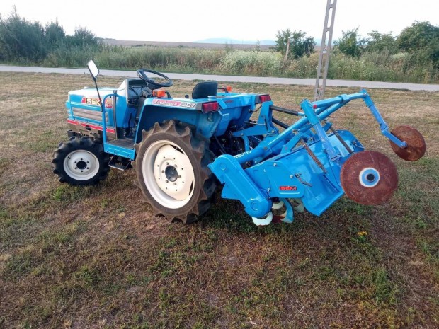 Iseki TA207 kistraktor