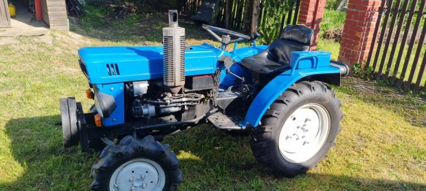 Iseki TX1510+eszk�z�k (4db)