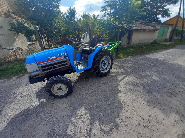 Iseki sial kistraktor mezőgazdasági gép kerti traktor