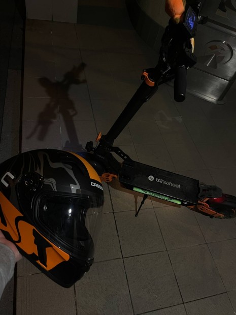 Isin Nagy Roller elad�