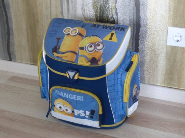 Iskola táska háti táska Minion Scooli ergonomikus sulitáska