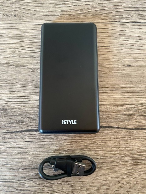 Istyle P10 10000 mAh Powerbank