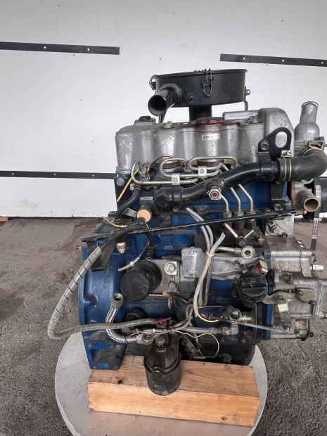 Isuzu 3KR1 hasznlt motor