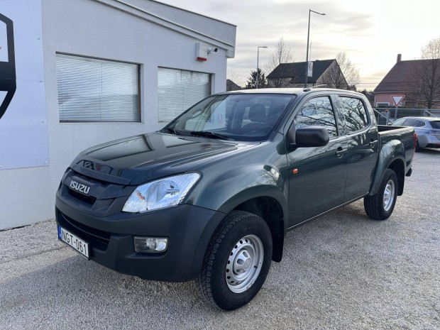 Isuzu D-Max 2.5 D L Szervizknyv / magyarorszg...