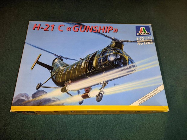 Italeri H-21C Gunship makett