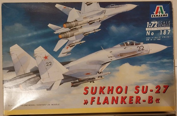 Italeri Sukhoi Su-27 Flanker-B 1/72 makett