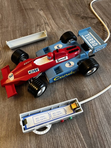 Ites Tyrrell tvirnyts retro F1 aut - jtszatlan