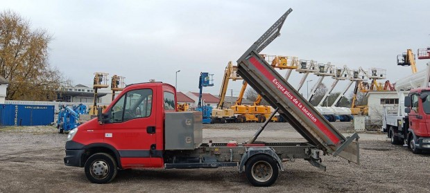 Iveco 35C13 - billenplats teheraut