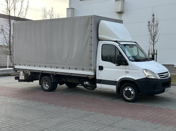 Iveco 35C15 Ponyva+hátfal 10pal