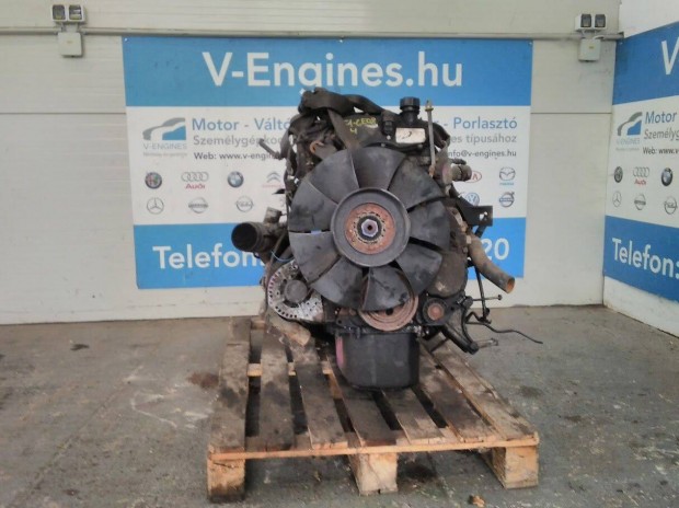 Iveco 3,0D F1CE0481H bontott motor