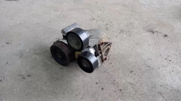 Iveco DAILY 00 Szerv�szivatty� szerv�pumpa szerv� szivatty� pumpa 6220