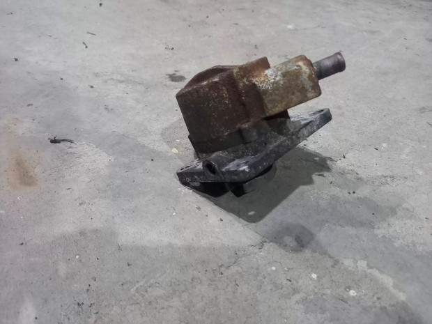 Iveco DAILY 00 V�kuumpumpa v�kuumszivatty� v�kuum pumpa szivatty� 1517