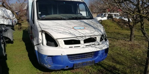 Iveco Daily 2.3, 2006-tól alkatrész eladó