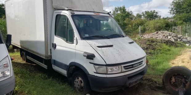 Iveco Daily 35C14, 3.0 Hpi alvz hinyosan elad