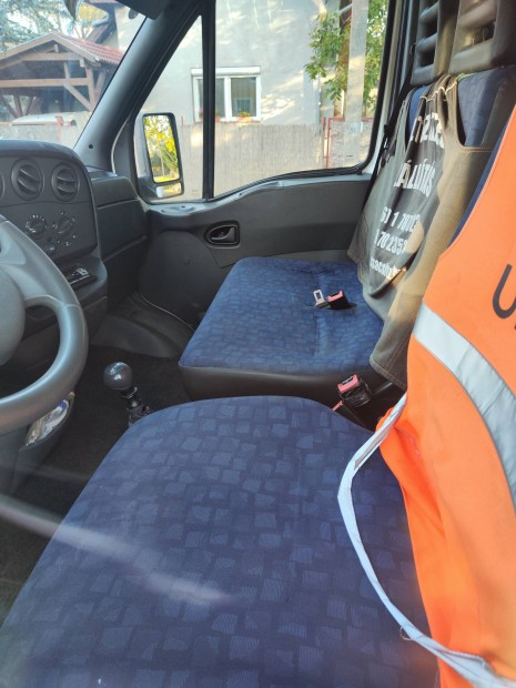 Iveco Daily 35c17 dobozos teheraut elad 