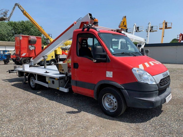 Iveco Daily Multitel 160 ALU DS - 16m