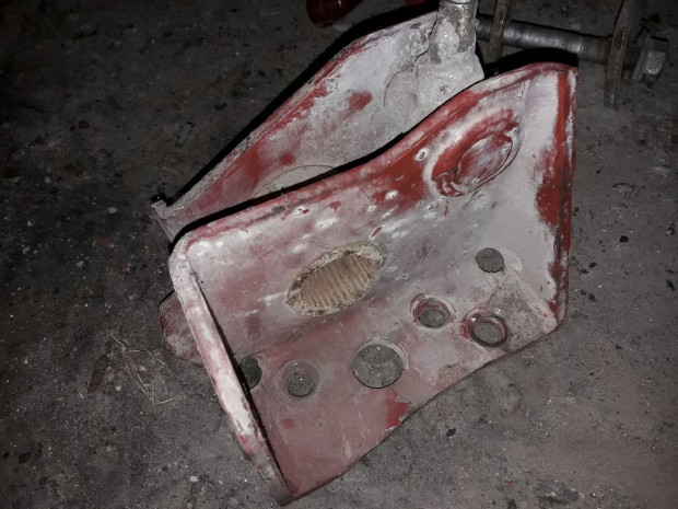 Iveco Daily Torzi�s Rug� Talp