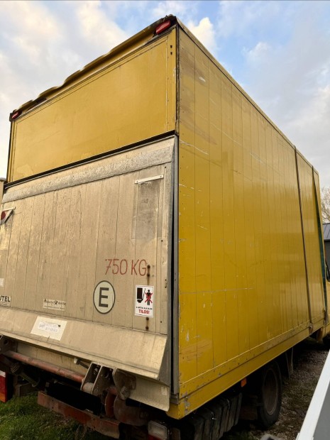 Iveco Daily doboz trol raktr felptmny 