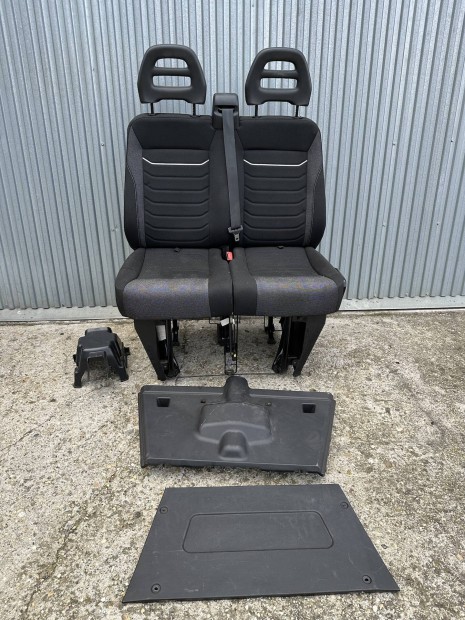 Iveco Daily dupla ls anys