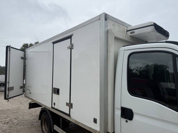 Iveco Daily hűtő fagyasztó doboz tároló raktár