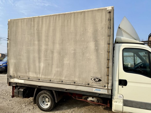 Iveco Daily ponyva plat emelhtfal lgterel 