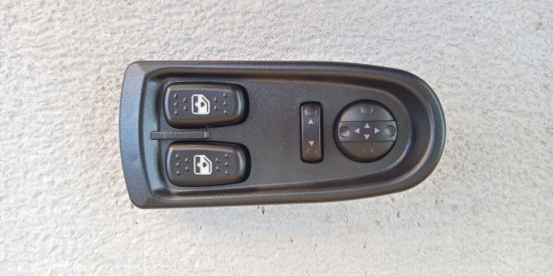 Iveco Daily új bal első ablak ablakemelő kapcsoló