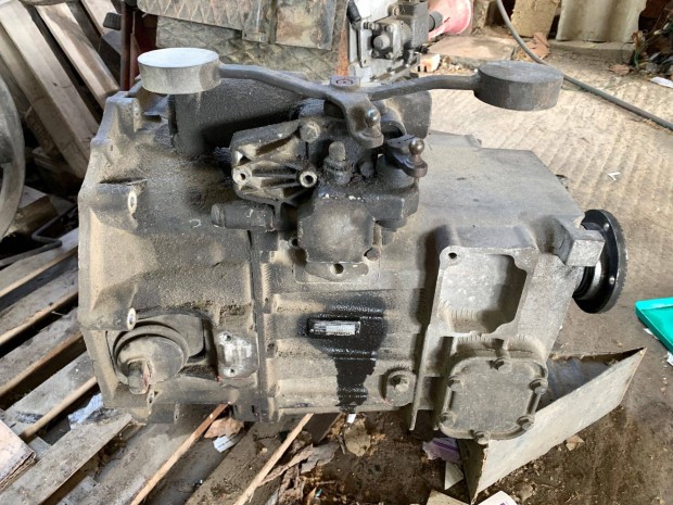 Iveco Eurocargo Tector sebess�gv�lt� 2865