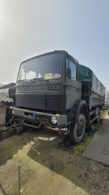 Iveco Magirus 4x4 katonai