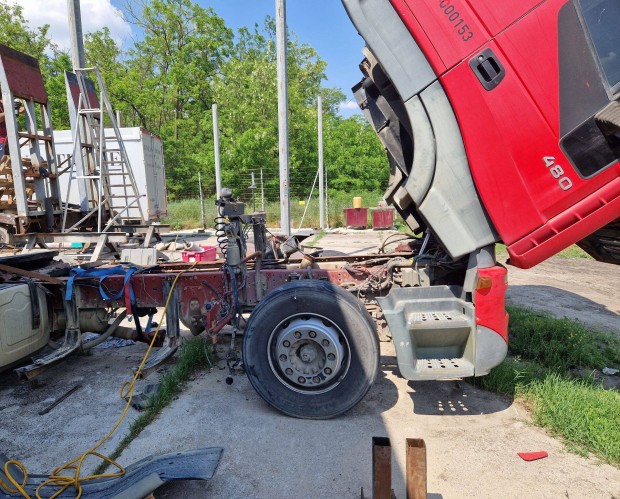 Iveco Stralis bontott alkatrszei elad!