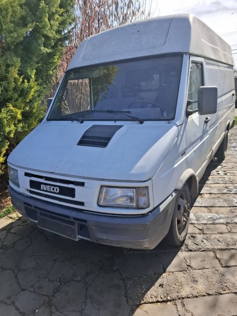 Iveco daily bontott alkatrsz