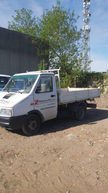 Iveco daily bontott alkatrszei
