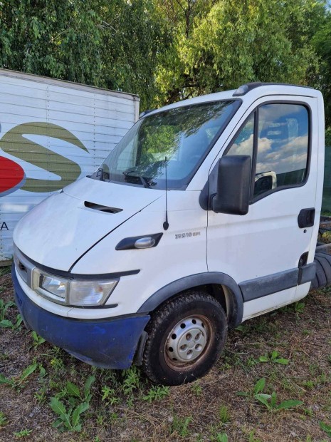 Iveco daily bontott alkatrszei