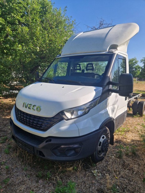 Iveco daily bontott alkatrszei