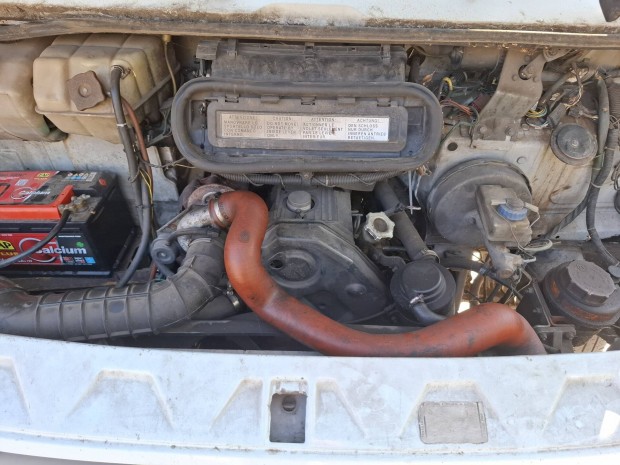 Iveco daily bontott alkatrszek 