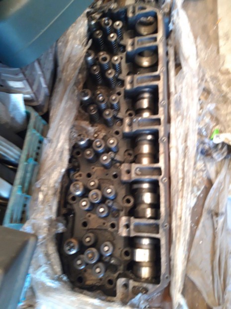 Iveco stralis hengerfej